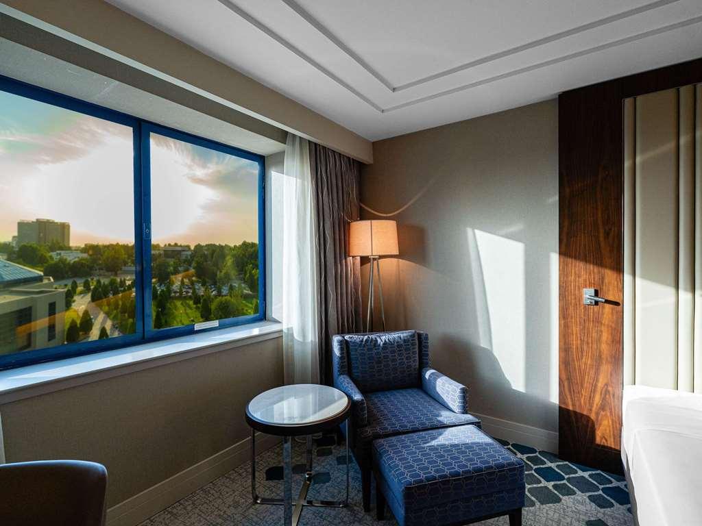 Moevenpick Hotel Taszkent Pokój zdjęcie