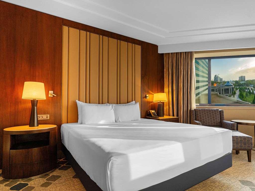 Moevenpick Hotel Taszkent Pokój zdjęcie