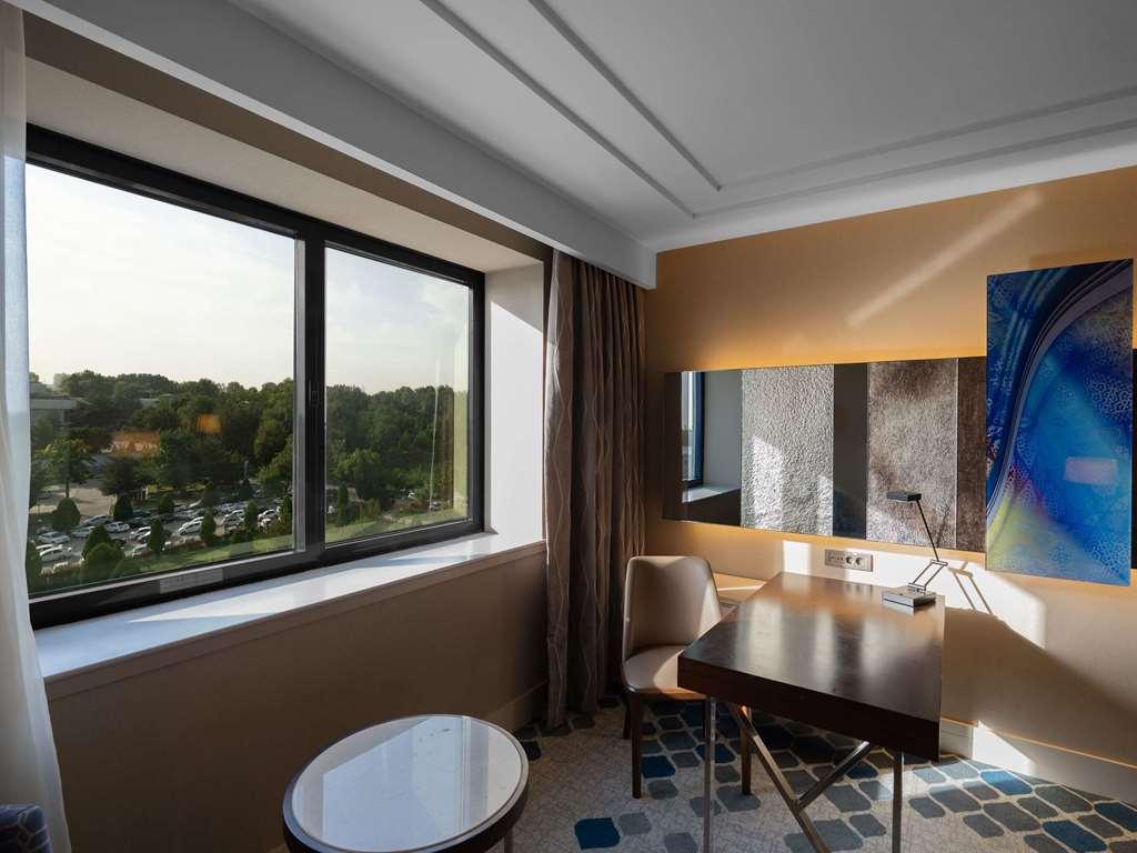 Moevenpick Hotel Taszkent Pokój zdjęcie
